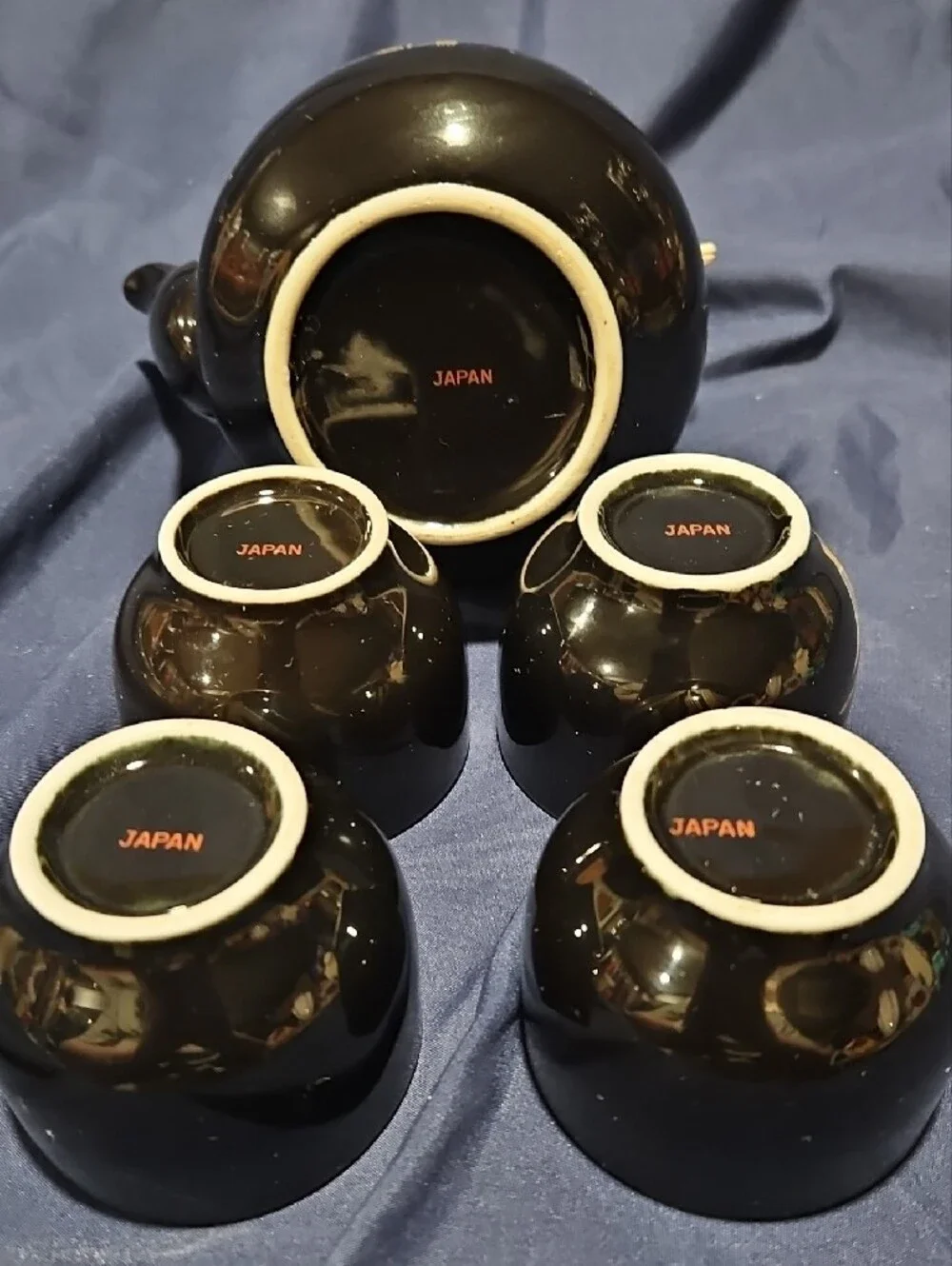 Black and Gold Floral Porcelain Tea Set with Woven Handle